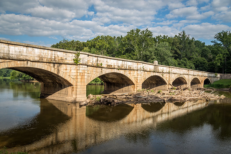 Photographing the Monocacy Aqueduct 