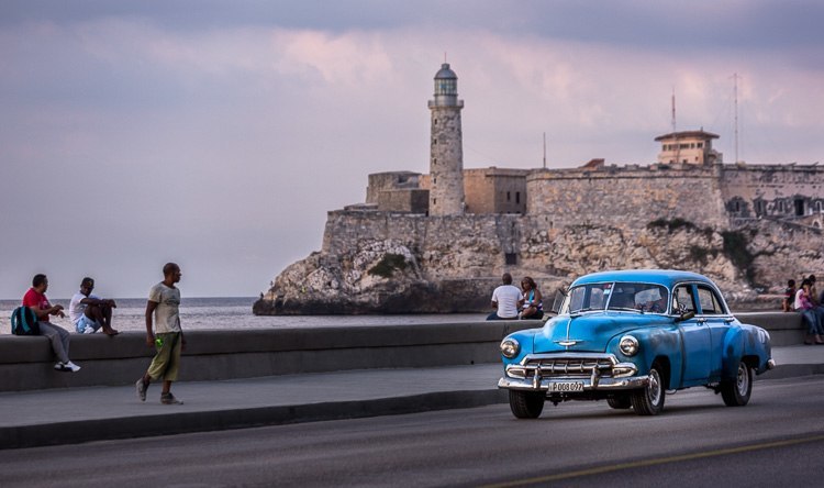 panning photo classic car Havana Cuba