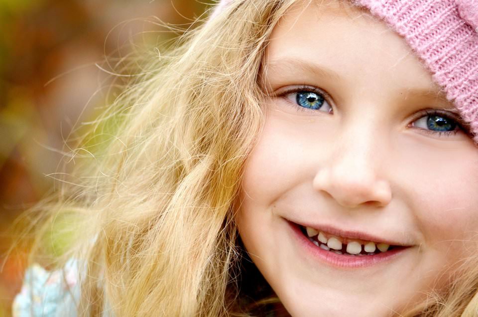 child girl headshot portrait