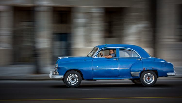 panning photo classic car Havana Cuba