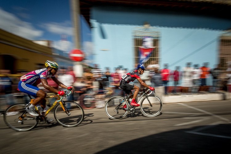 panning photography Cuba