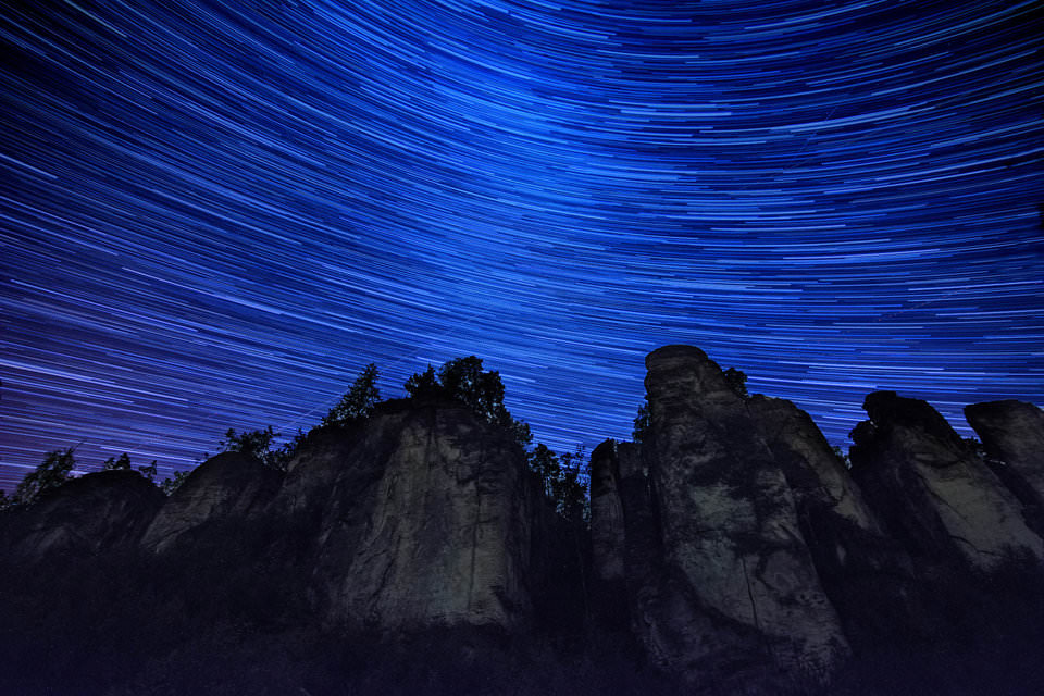 Star-trails-Prachov