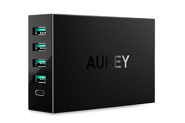 AUKEY 4 Port USB Charger