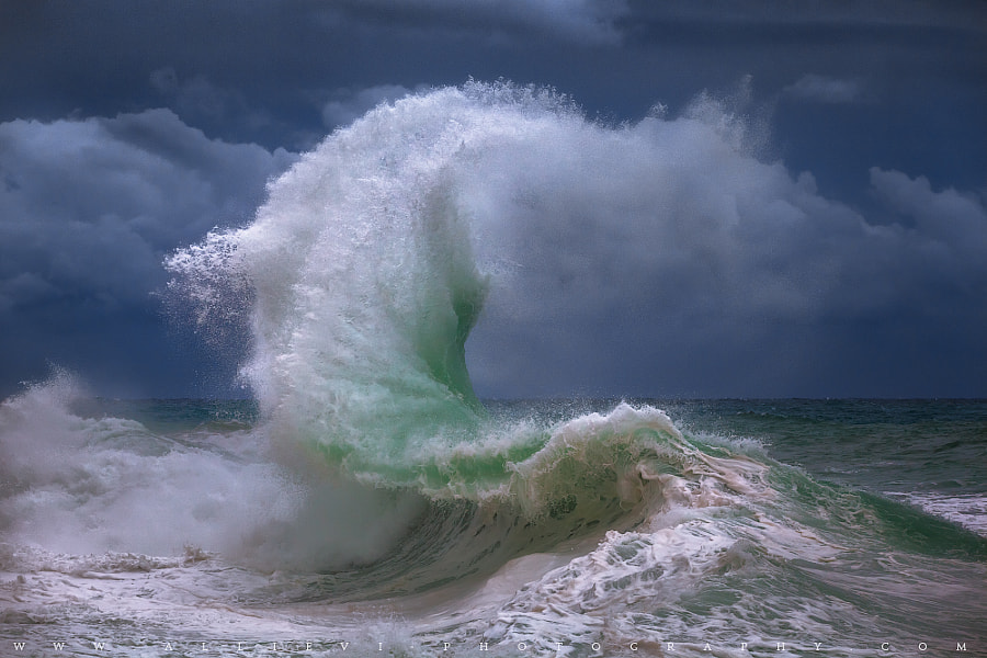 Rough sea 4 by Giovanni Allievi on 500px.com