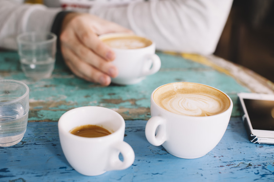 Coffee with friends by Anastasia Belousova on 500px.com