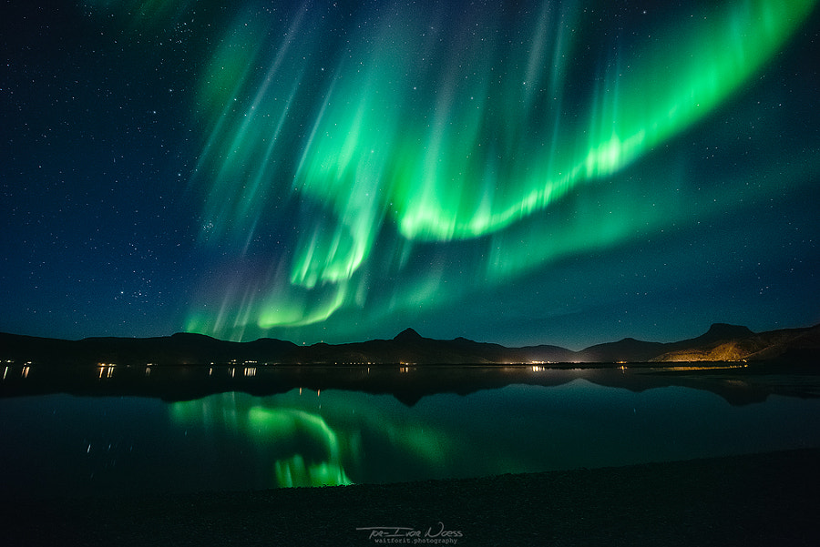 Aurora Surprise by Tor-Ivar Næss on 500px.com