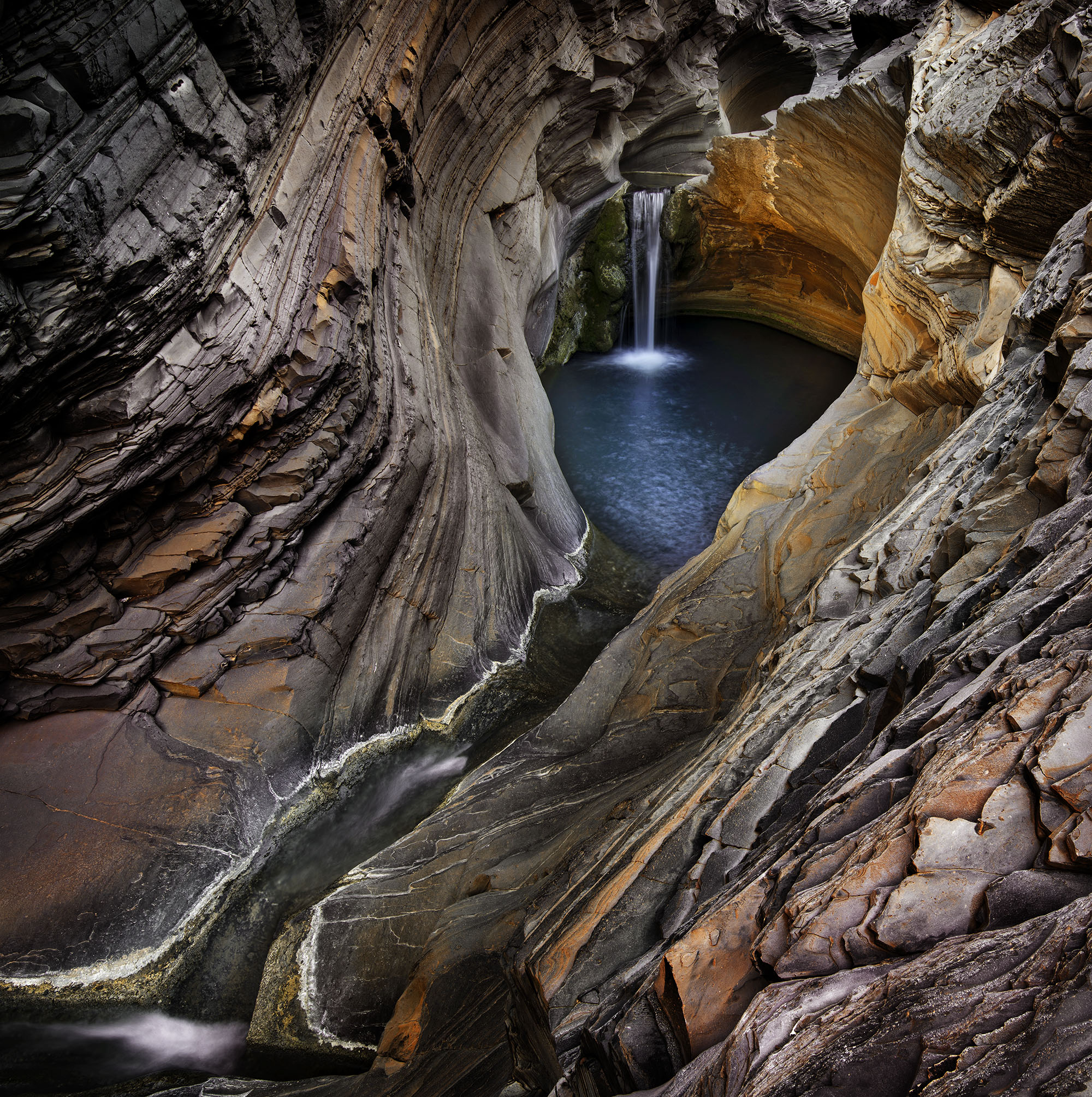 Hamersley Gorge waterfall.