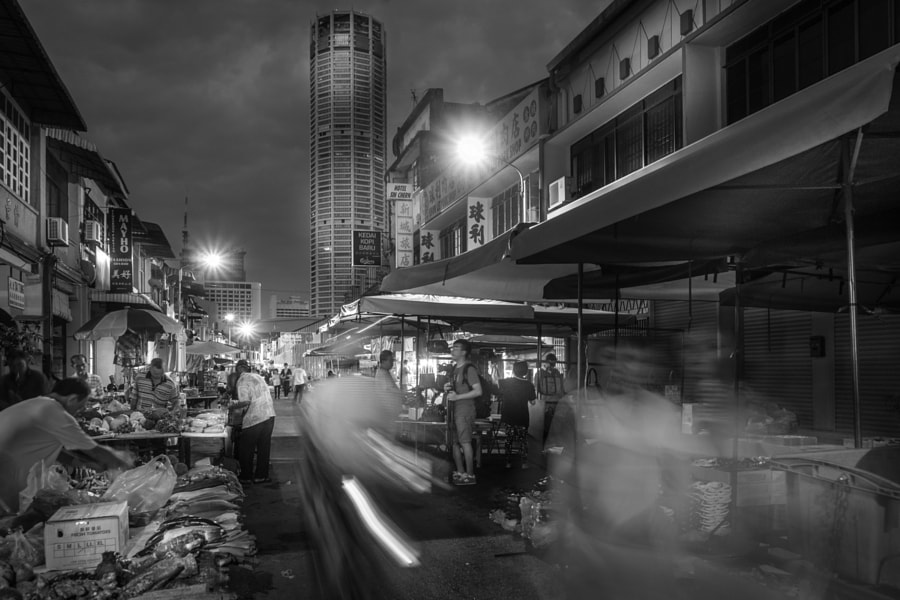 The Morning Market by YANG.Z.S  on 500px.com