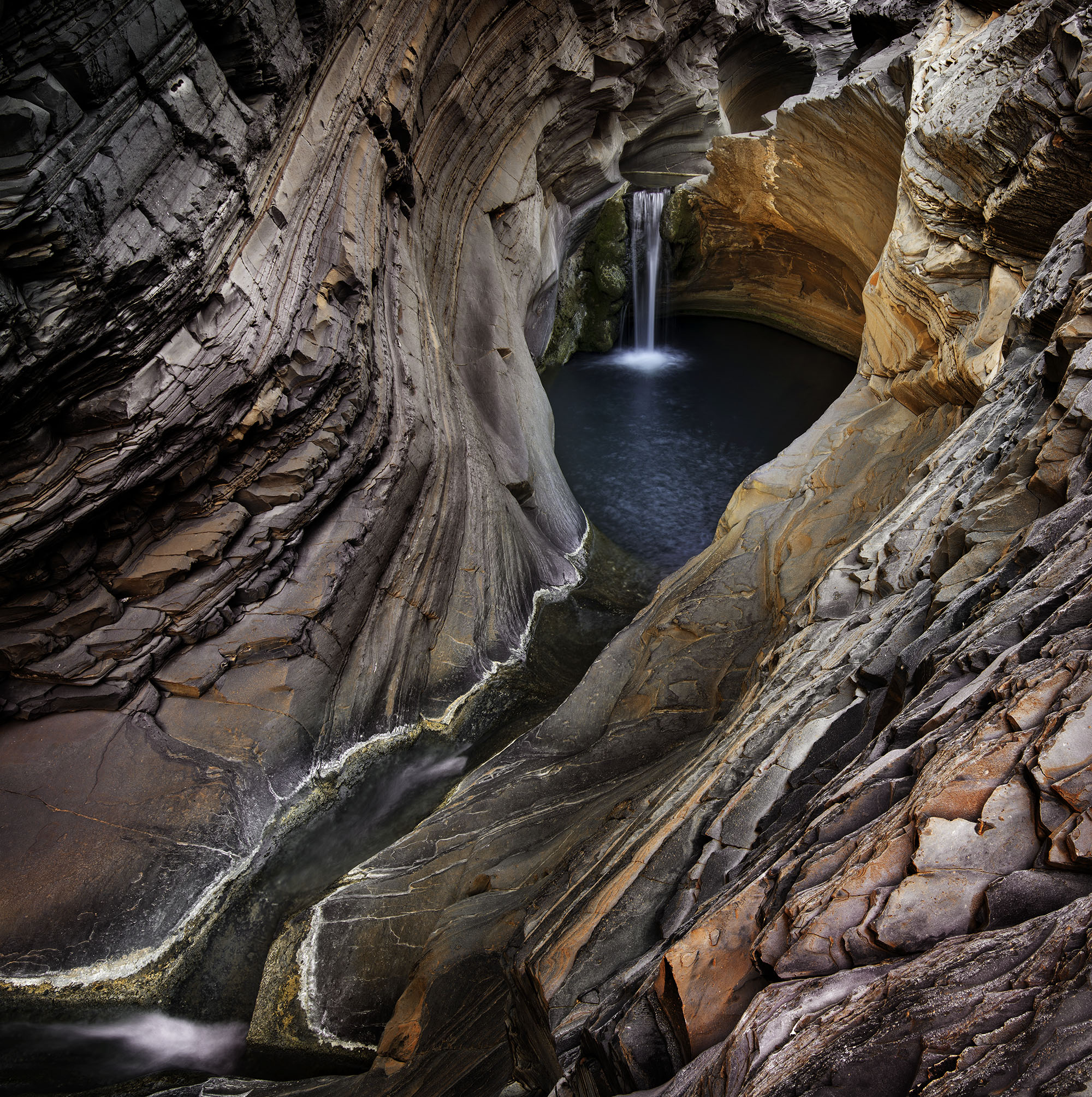 Hamersley Gorge waterfall.