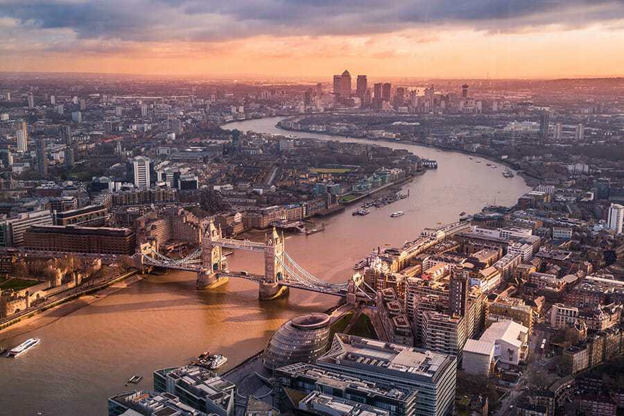 A landscape photo overlooking the city of London. Taken using a depper DoF