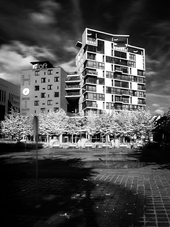 An infrared image of the Aloft Hotel in Brussels