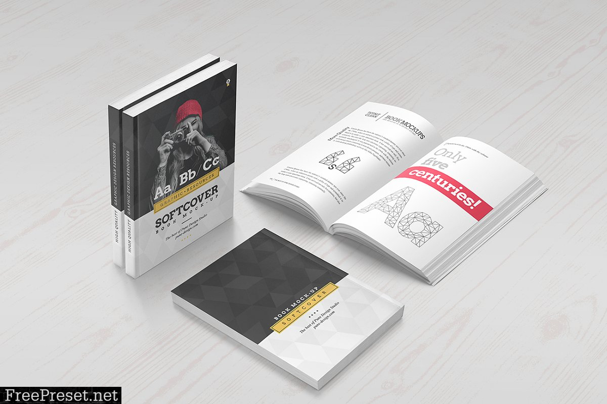 Book Mock-Up / Softcover Edition 622354