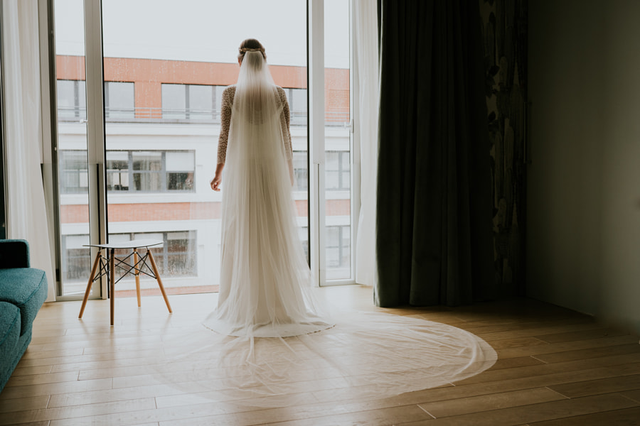 Wedding photography - L'attente by Cédric Nicolle on 500px.com