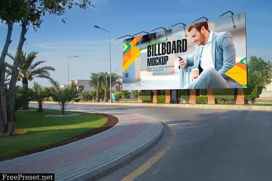 7 Billboard Mockups  TT3UYZ