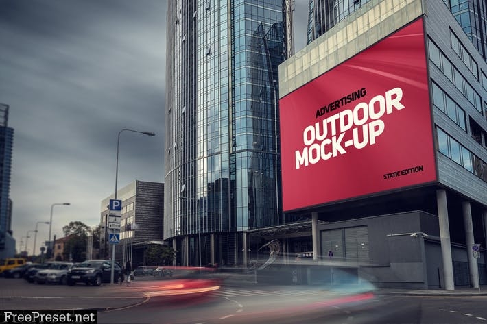 Animated Outdoor Advertising Mockup