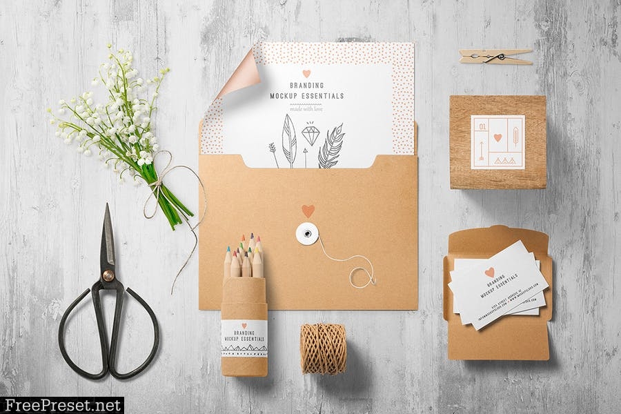 Branding Mockup Essentials Vol. 7 QT3HPH