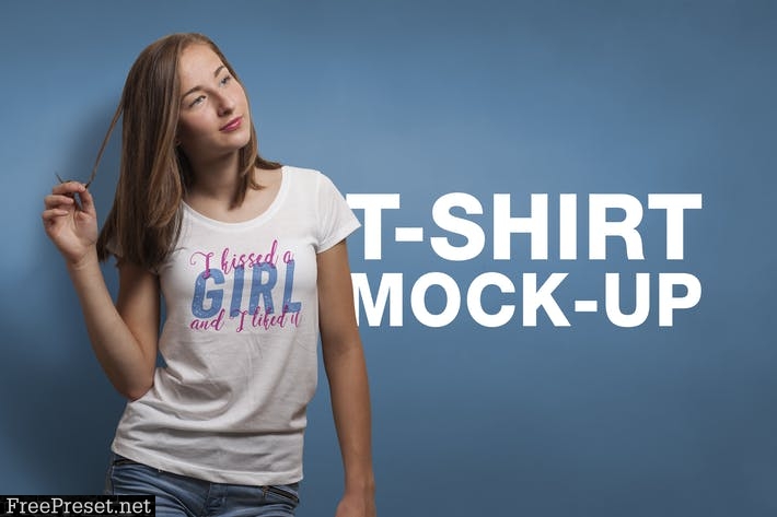 Crew Neck T-shirt Mock-up Female Version