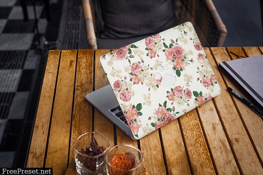 MacBook Skin Mock-Up VDYSVH