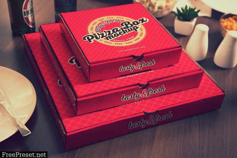 Pizza Mockups 9SK6GP