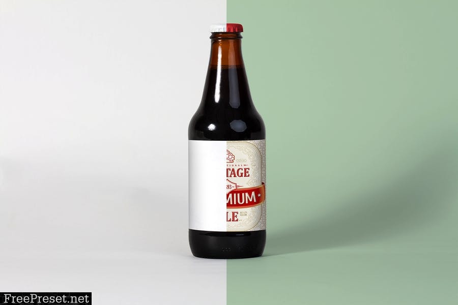 Beer Bottle Mockup UQ2443H