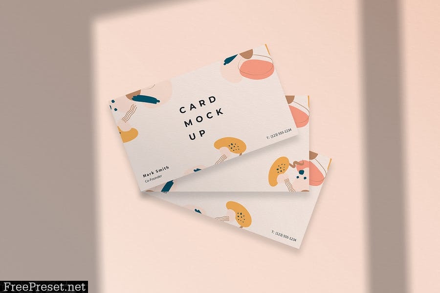 Elegant Business Card Mockup PSD Template EARU5HA