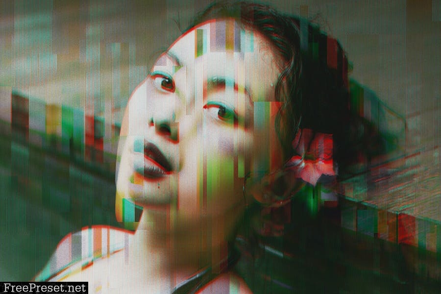 Screen Glitch Photo Effect