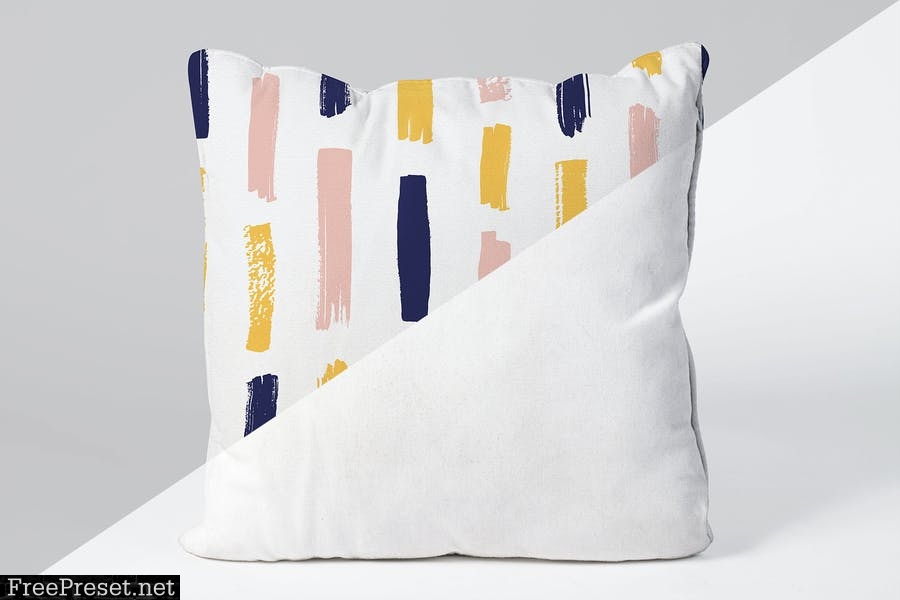 Cushion Mockup GCKJRVB