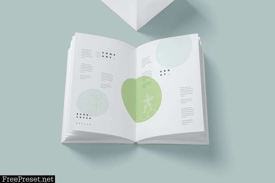 Octavo Softcover Book Mockups 53KAZMU