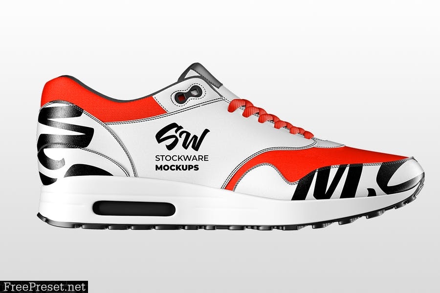 Sneakers Mockup QW9FTSB