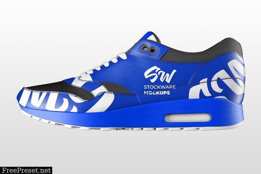 Sneakers Mockup QW9FTSB