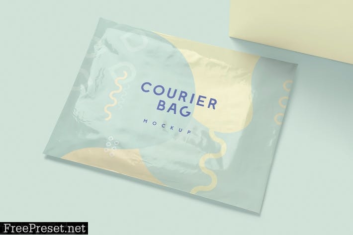 Courier Bag Mockups RQ25DFM