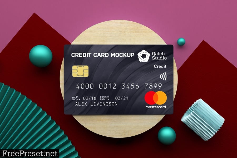 Credit Card Top view 4T3UPRL