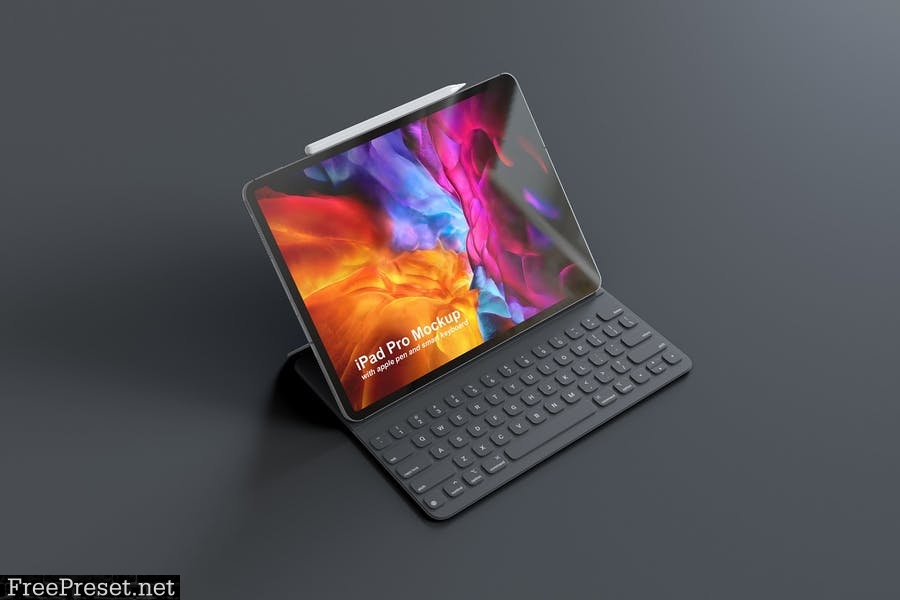 iPad Pro with Keyboard Mockup UUF2WY7