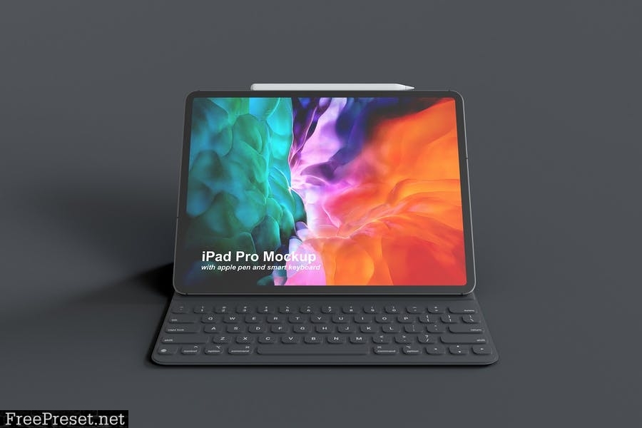 iPad Pro with Keyboard Mockup UUF2WY7