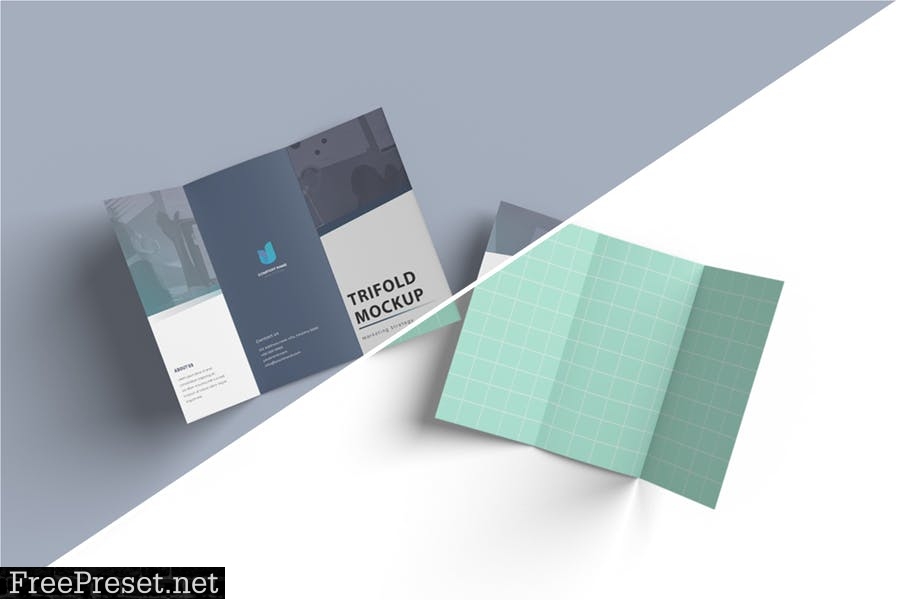 Two Trifold Mockup MNBP9DE