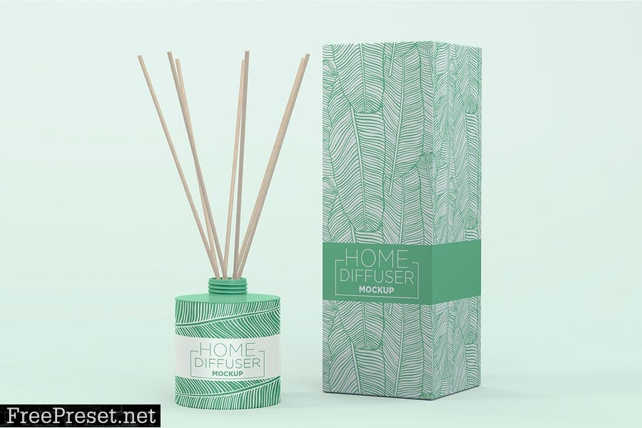 Glass Diffuser Bottle with Paper Box Mockup XDS9KRS