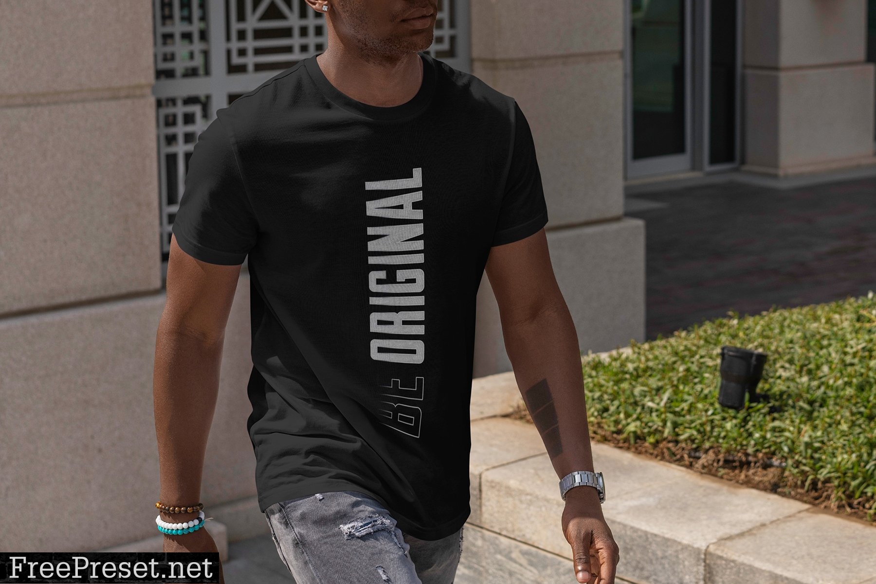 T-Shirt MockUp African Men 7065019