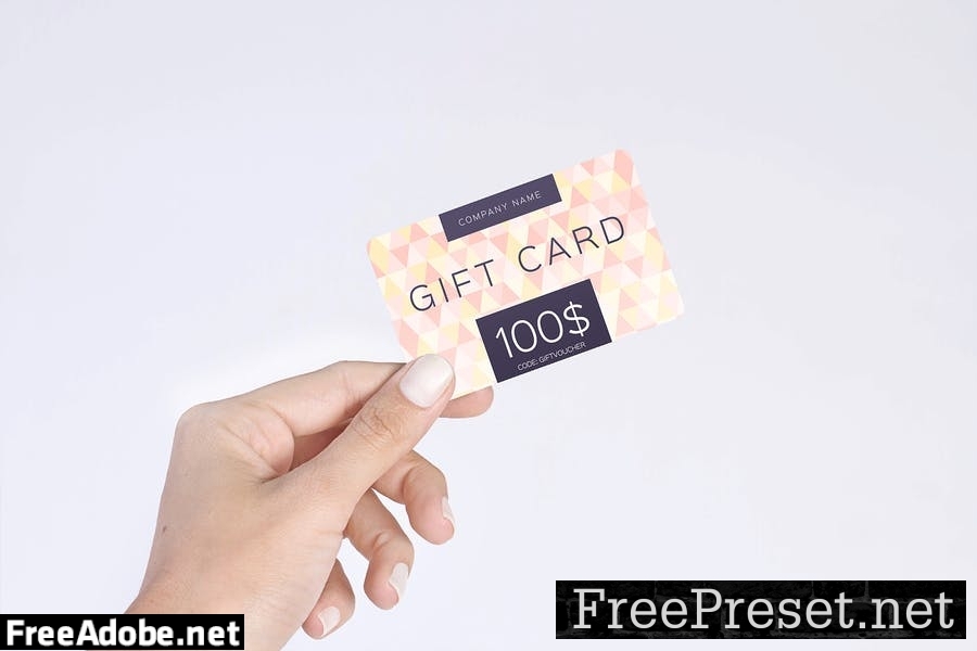 Gift Card Mockup KXJ9MWJ