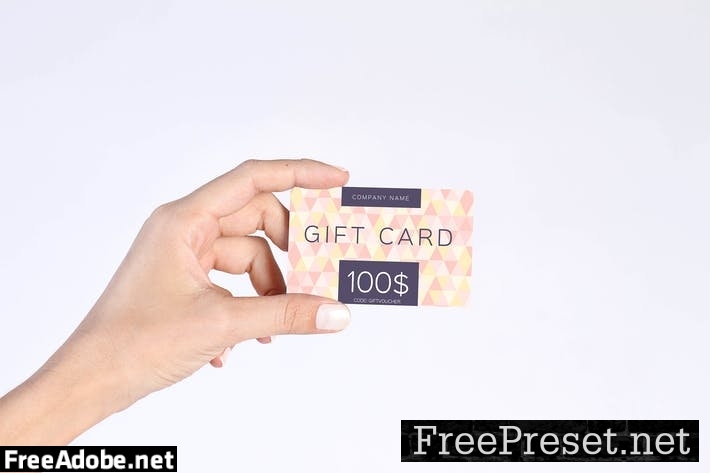 Gift Card Mockup KXJ9MWJ